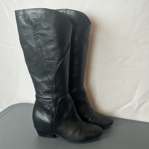 Anthropologie Naya Fjord Hidden Wedge Black Leather Knee-High Boots Size 7.5 - Picture 3 of 15
